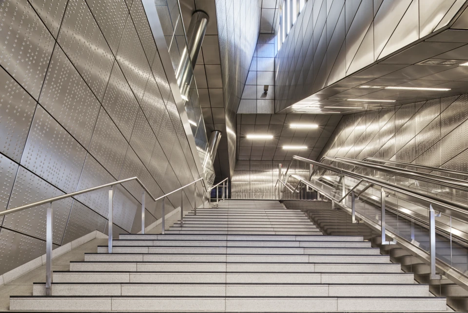 Treppe U-Bahnhof Benrather Straße