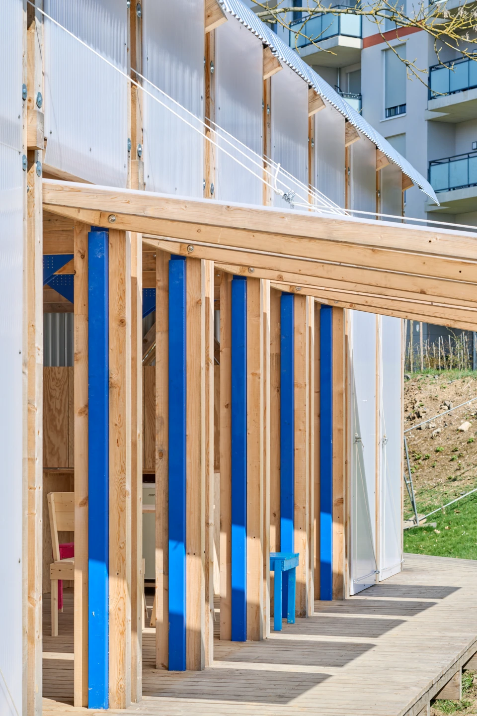 Technisches Detail Konstruktion mit Öffnungsmechanismus