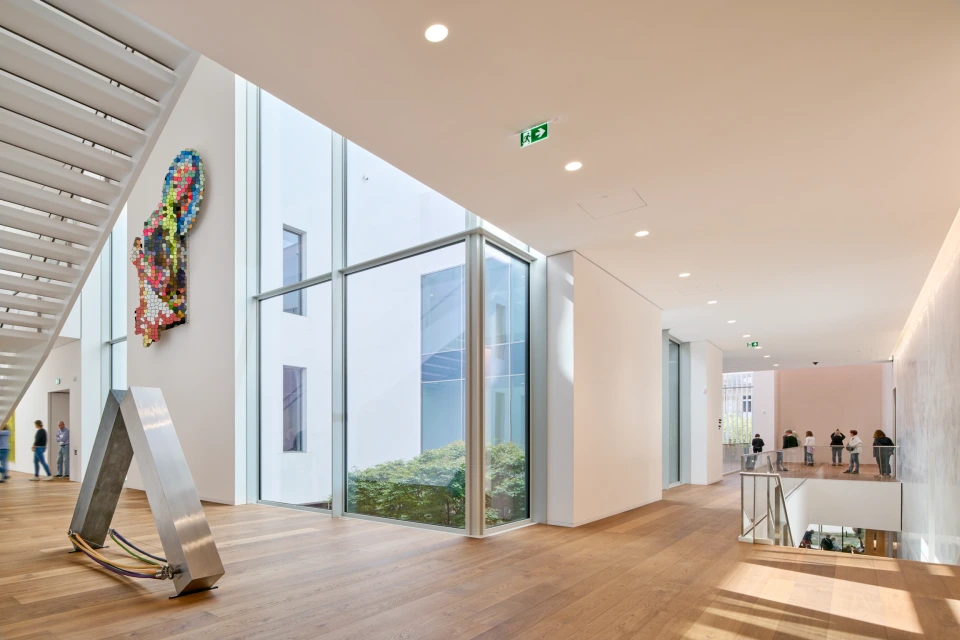 Innenaufnahme Ausstellungsfläche Rundgang